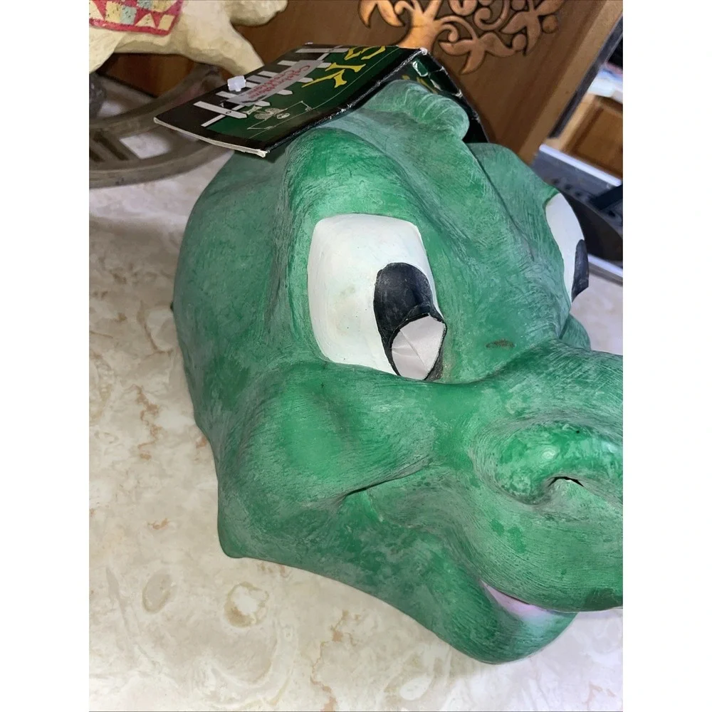 Celebrations Creations Green Lizard Rubber Halloween Mask 1995‎ with tags